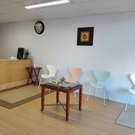Healing Touch Holistic Living Space Amherst Exteriér fotografie